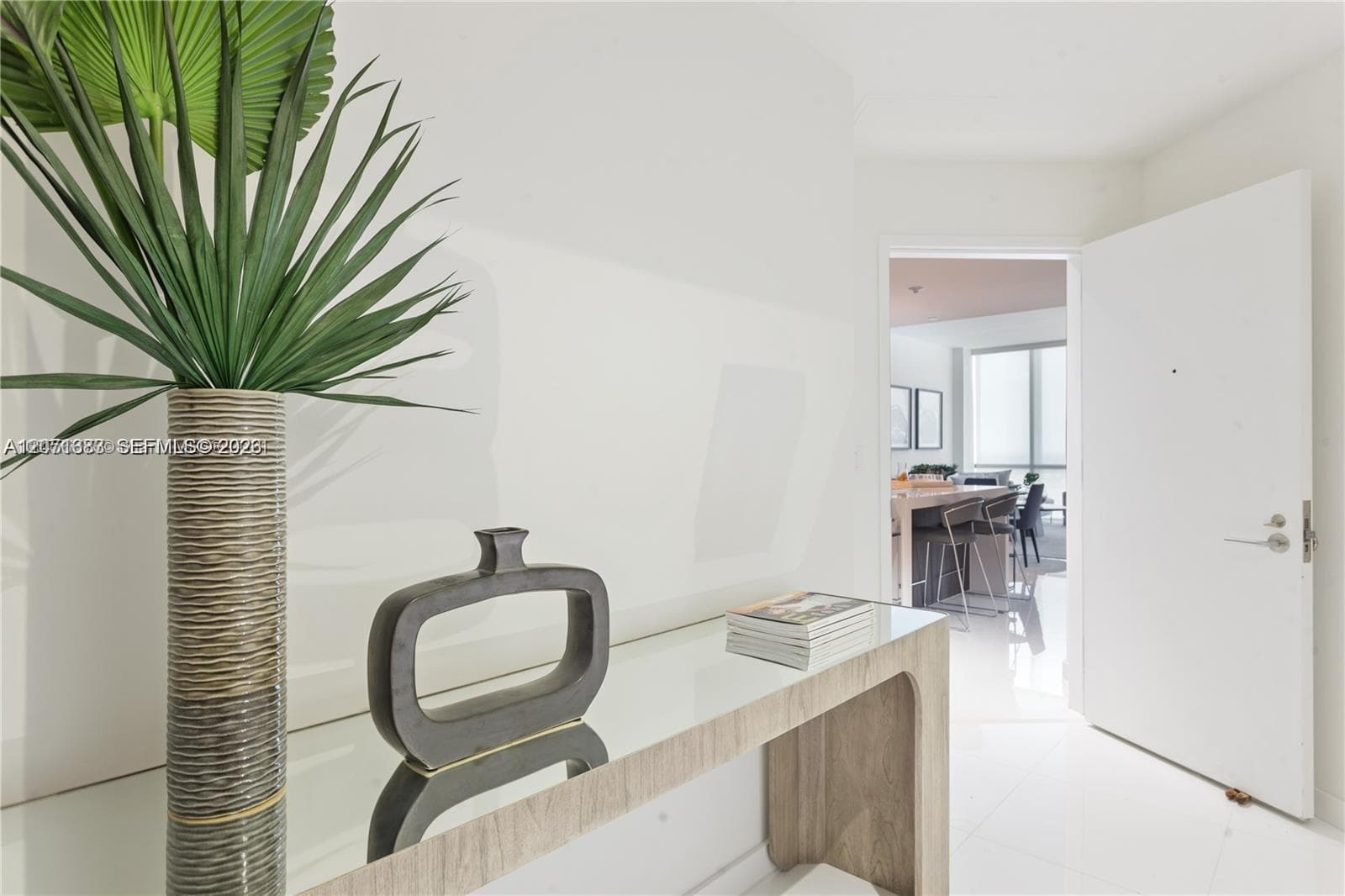 851 NE 1st Ave # 4106, Miami, FL 33132 — zdjęcie 2