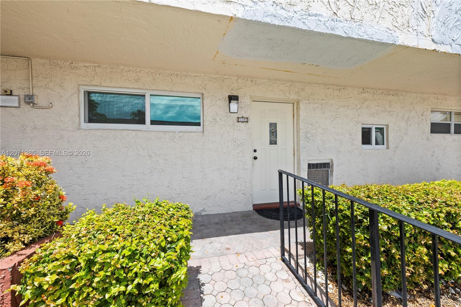 811 S Hollybrook Dr # 105, Pembroke Pines, FL 33025 — zdjęcie 3