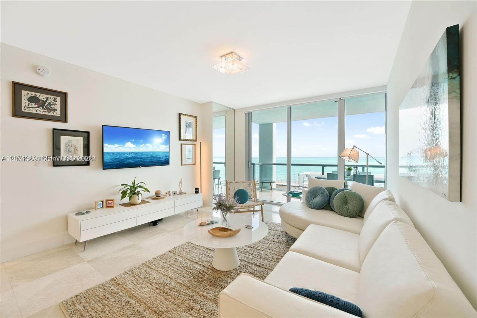 6799 Collins Ave # 804, Miami Beach, FL 33141 — zdjęcie 2