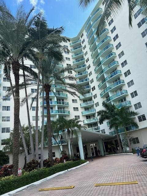 3801 S Ocean Dr # 2D, Hollywood, FL 33019 — zdjęcie 2