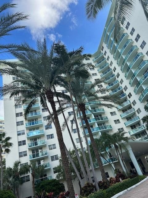 3801 S Ocean Dr # 2D, Hollywood, FL 33019 — zdjęcie 3