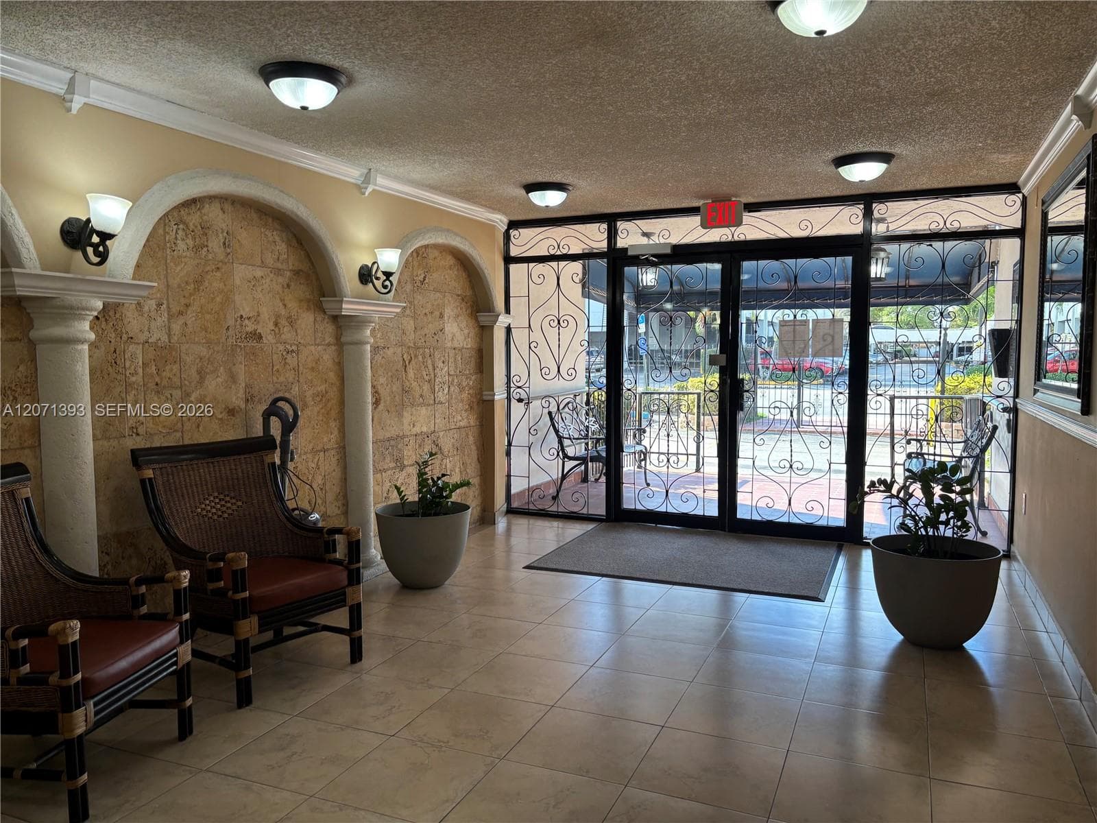 5033 NW 7th St # 101, Miami, FL 33126 — zdjęcie 3