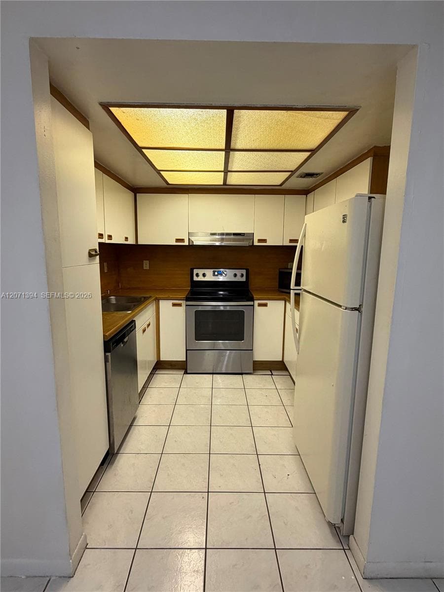 9015 SW 125th Ave # N102, Miami, FL 33186 — zdjęcie 2