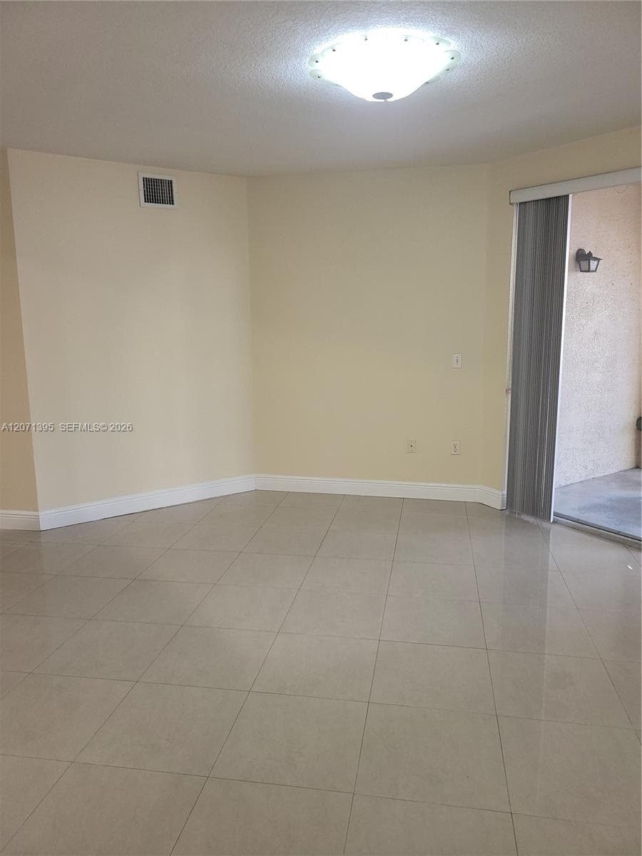 2564 CENTERGATE DR # 108, Miramar, FL 33025 — zdjęcie 3