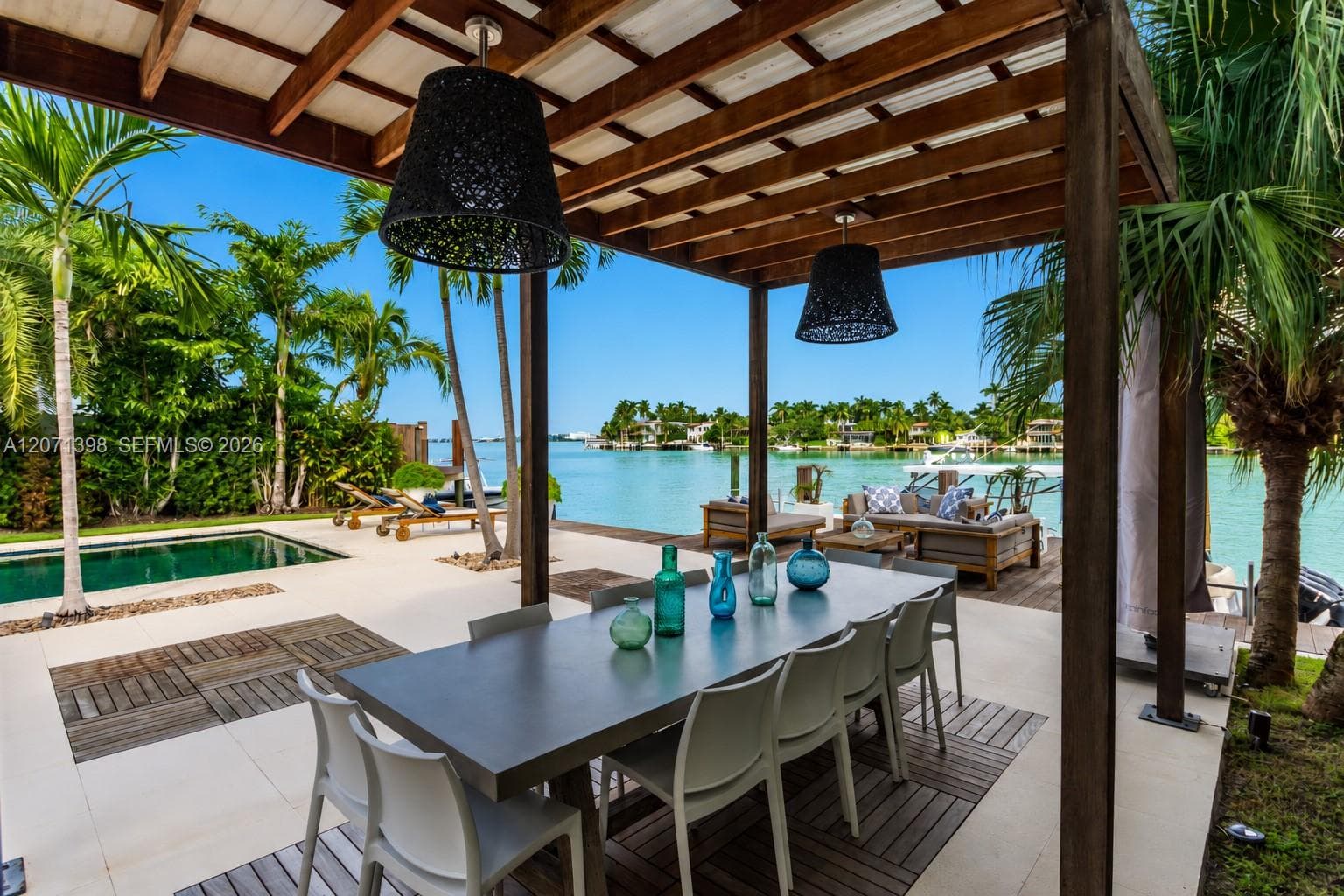 455 E Dilido Dr, Miami Beach, FL 33139 — zdjęcie 4