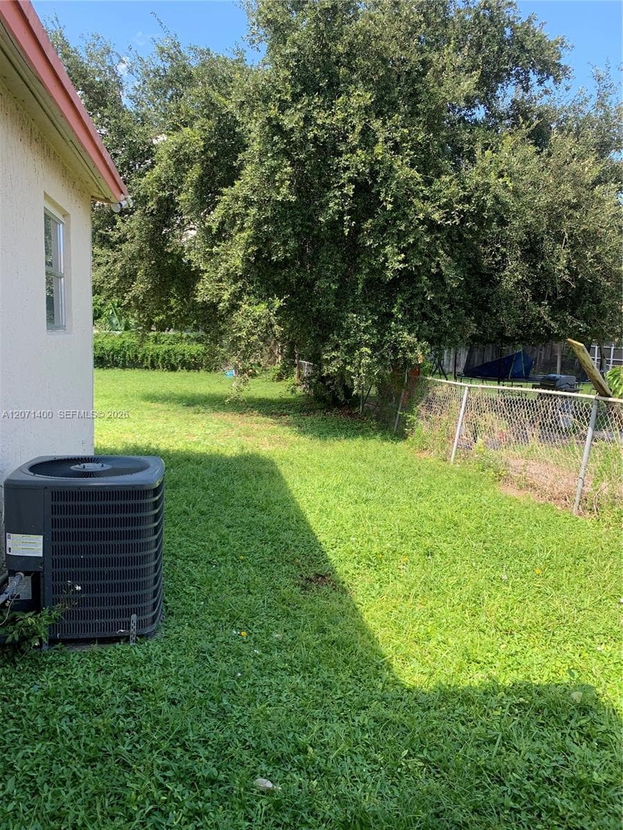 4501 SW 25th St # 0, West Park, FL 33023 — zdjęcie 2