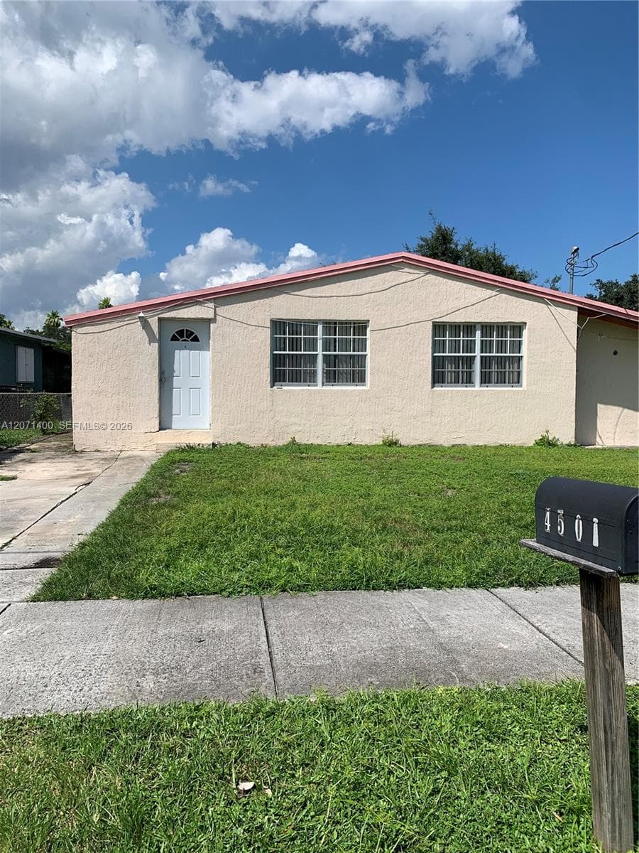 4501 SW 25th St # 0, West Park, FL 33023