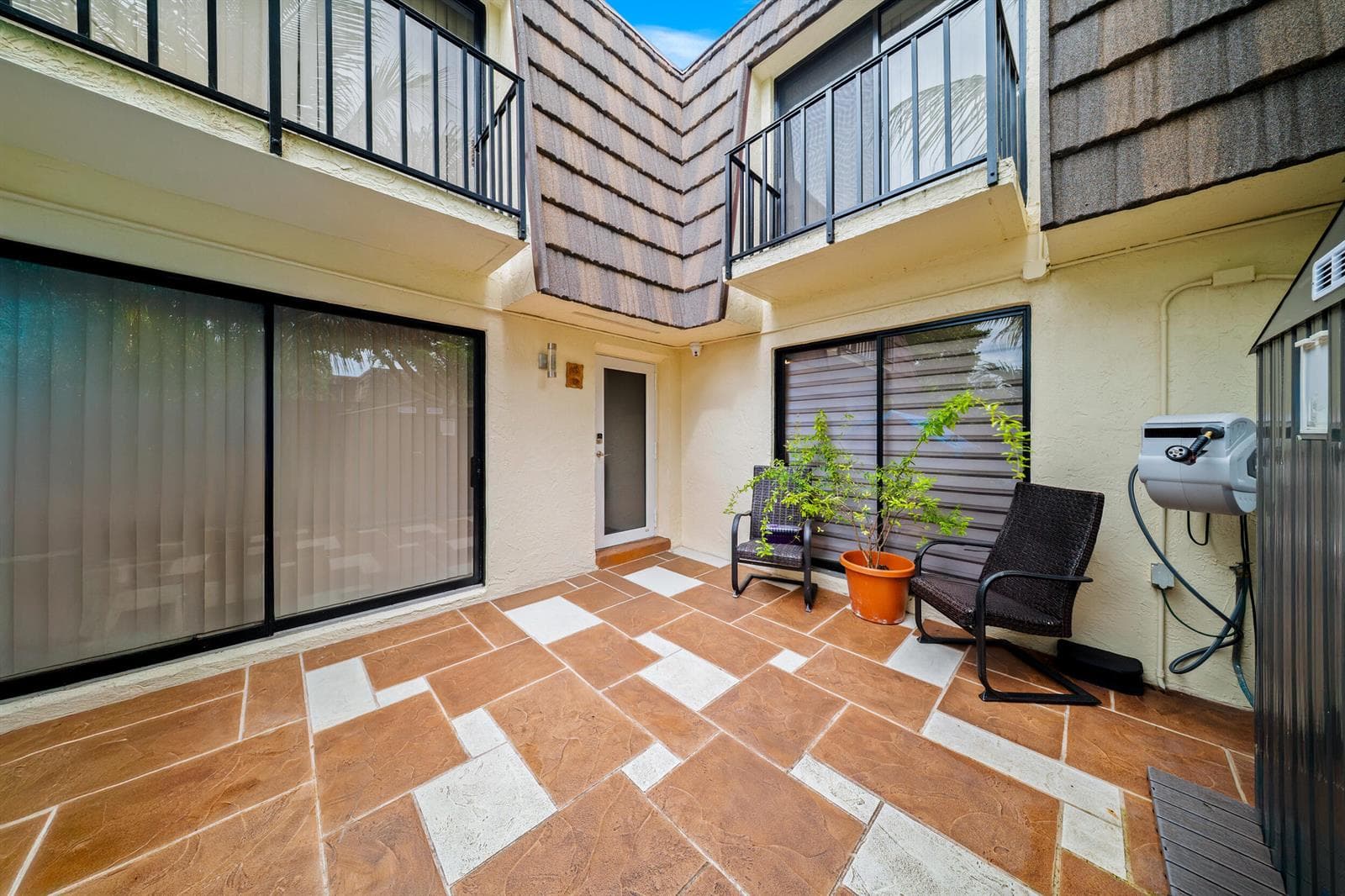 1524 FOREST LAKES Circle # A, West Palm Beach, FL 33406 — zdjęcie 2