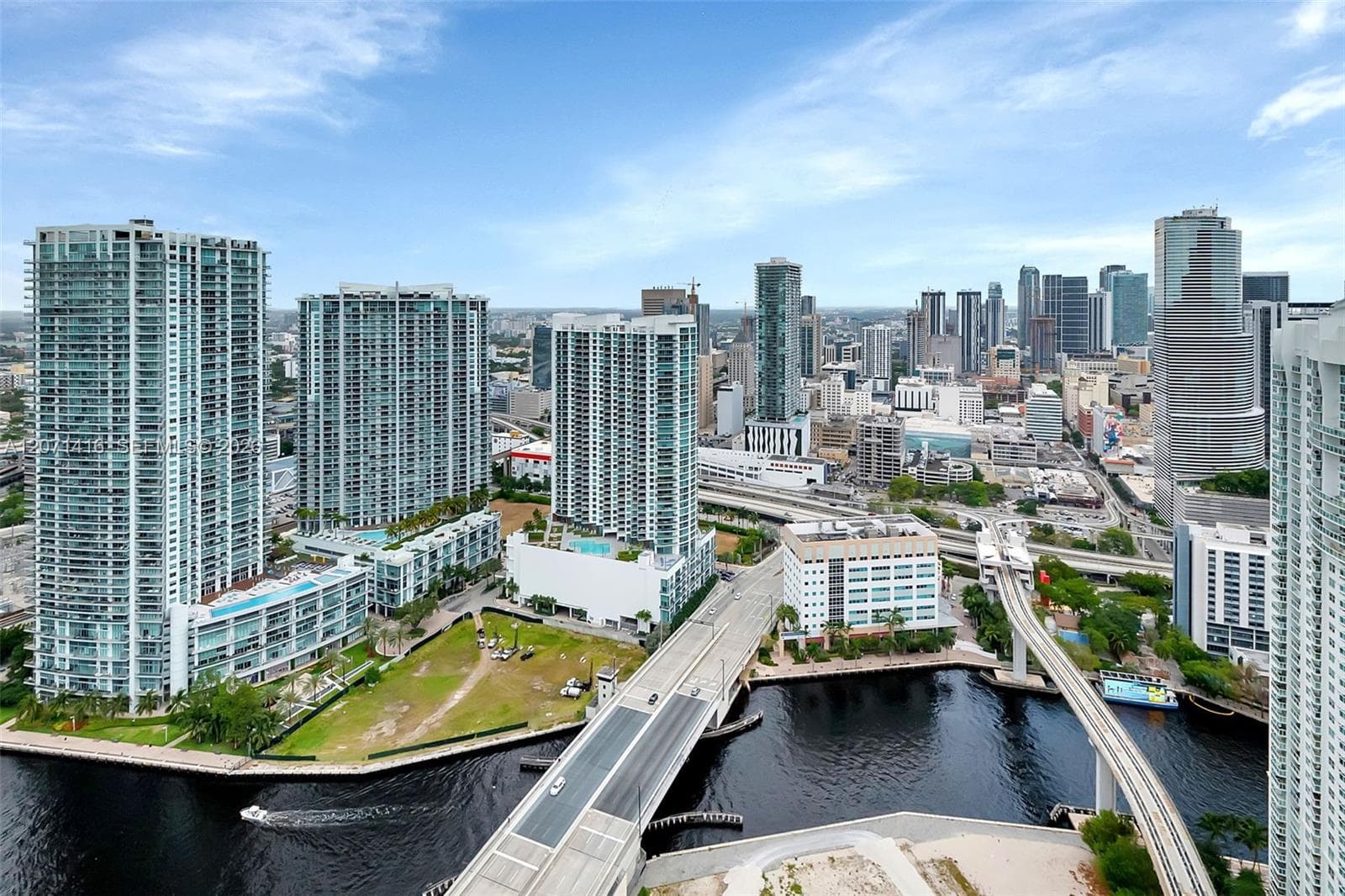 68 SE 6th St # 3911, Miami, FL 33131 — zdjęcie 3