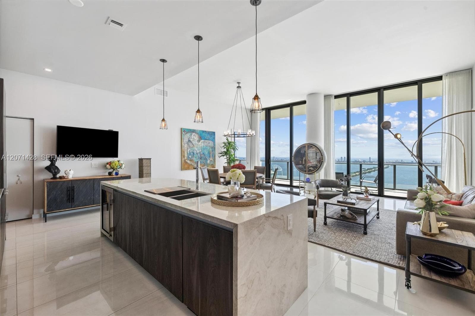 480 NE 31st St # PH5303, Miami, FL 33137 — zdjęcie 2
