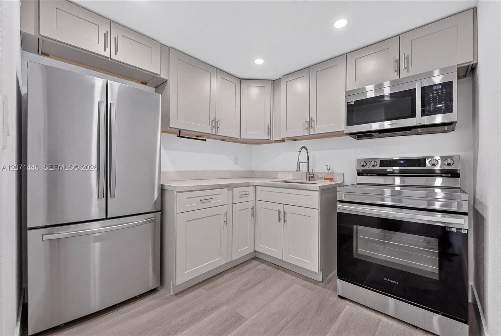 37 NW 59th St # 4, Miami, FL 33127 — zdjęcie 3