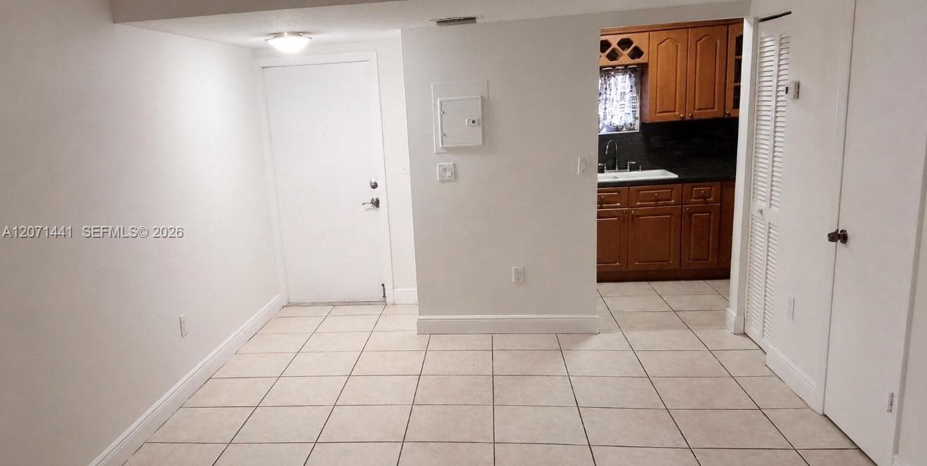 5611 W 25th Ct # 14-A, Hialeah, FL 33016