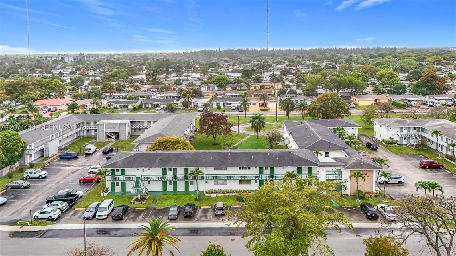 6730 Arbor Dr # 202, Miramar, FL 33023 — zdjęcie 2