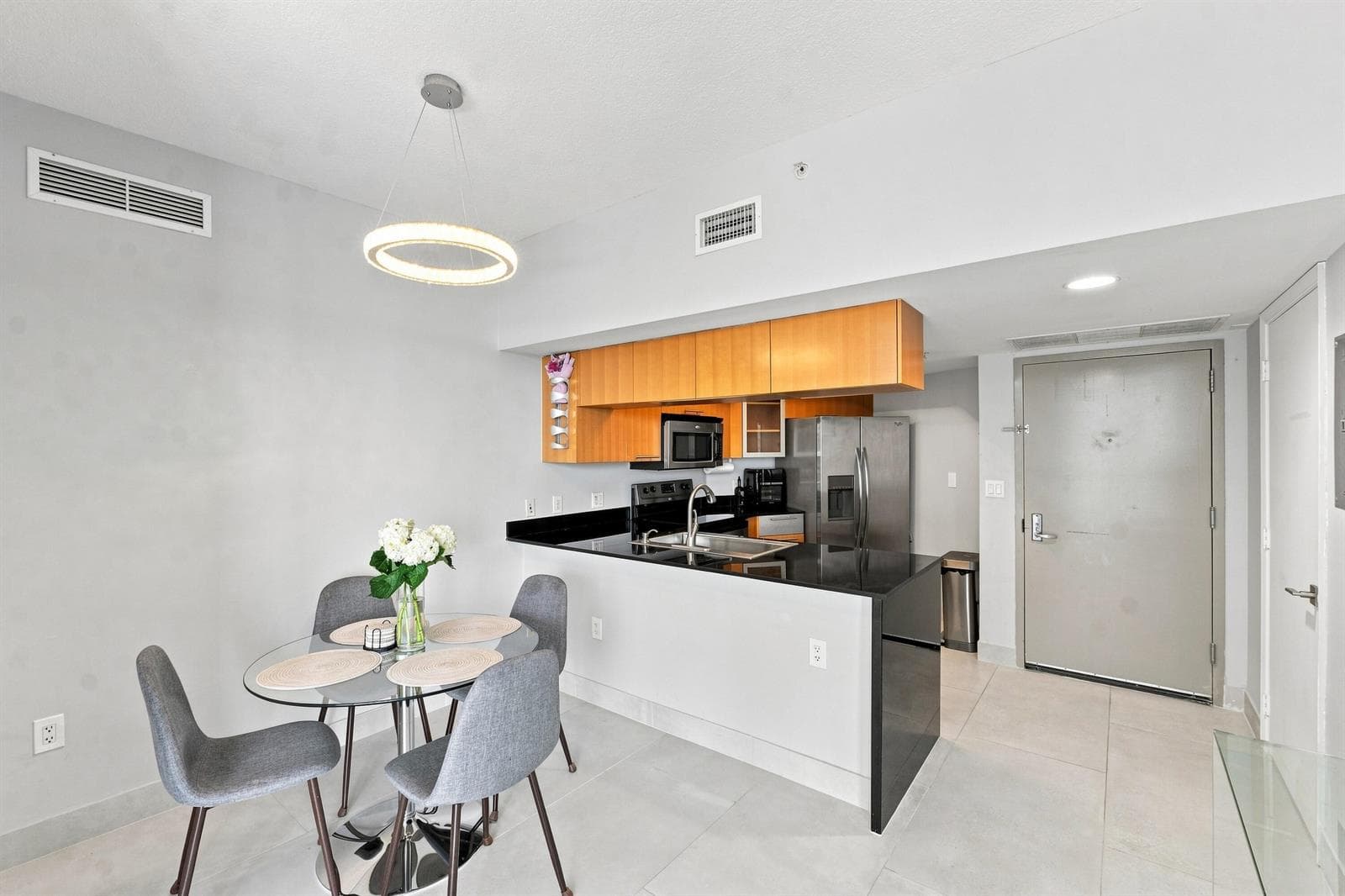 1750 N BAYSHORE Drive # 1202, Miami, FL 33132 — zdjęcie 3