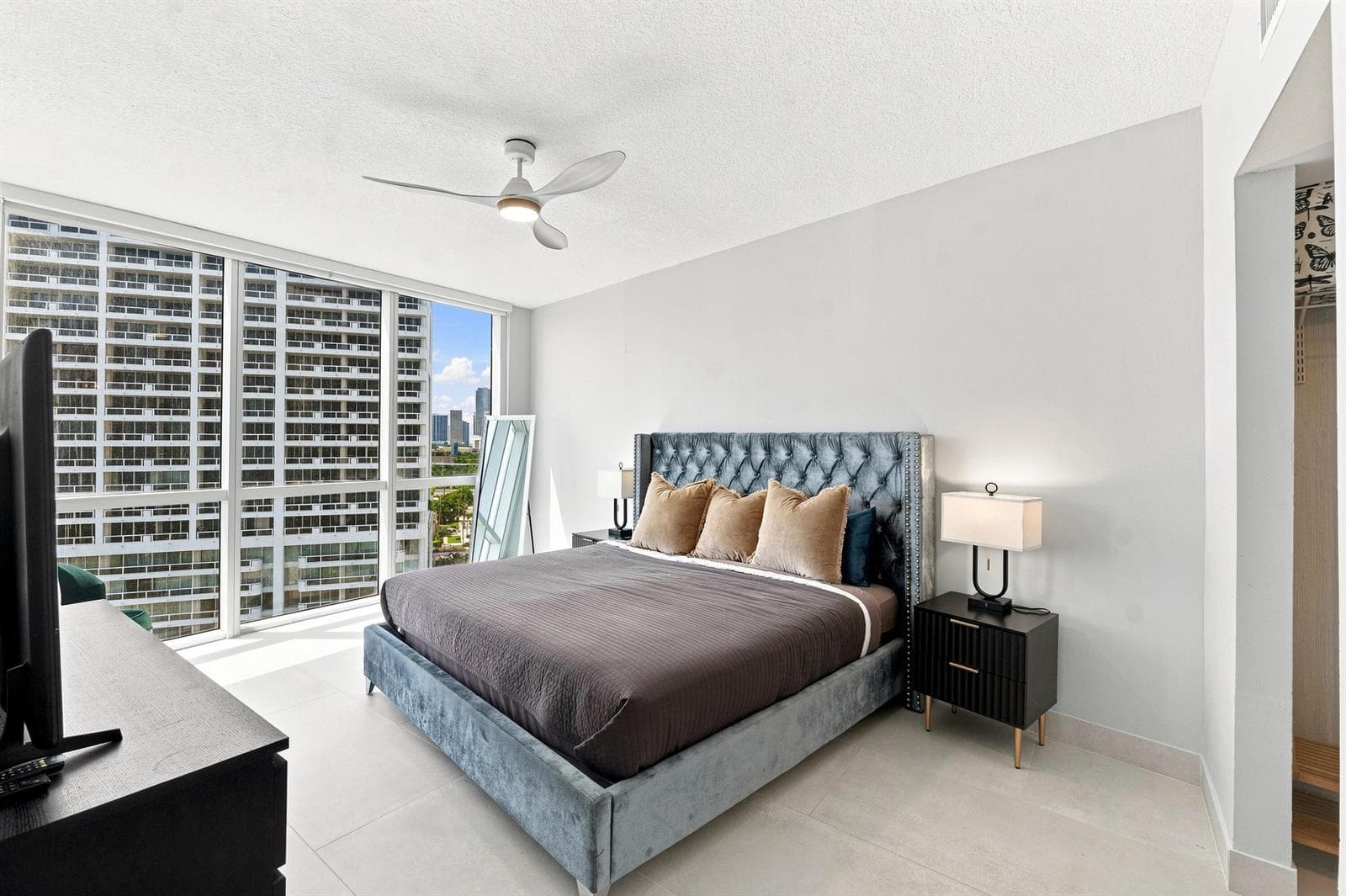 1750 N BAYSHORE Drive # 1202, Miami, FL 33132 — zdjęcie 4