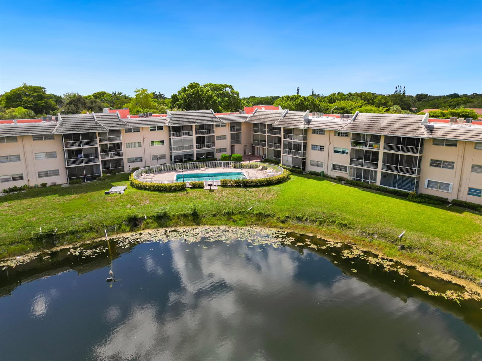 2850 Forest Hills Boulevard # 211, Coral Springs, FL 33065 — zdjęcie 4