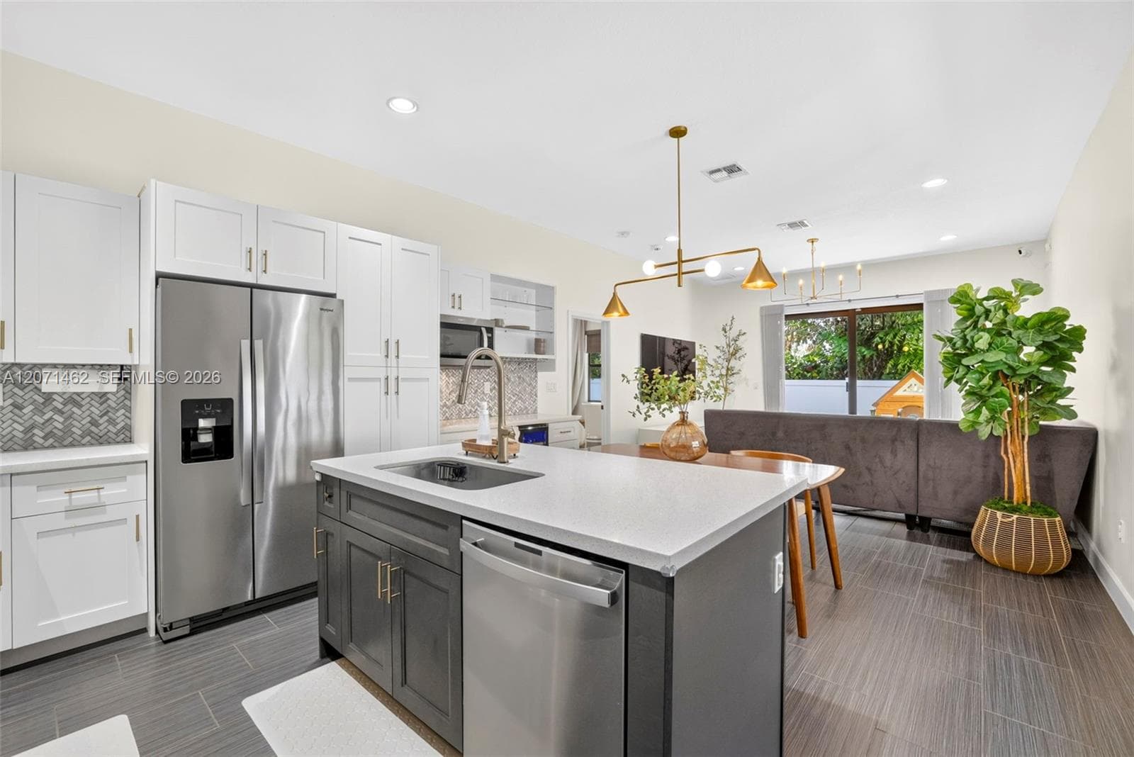 4917 NW 51st Ter, Tamarac, FL 33319 — zdjęcie 5