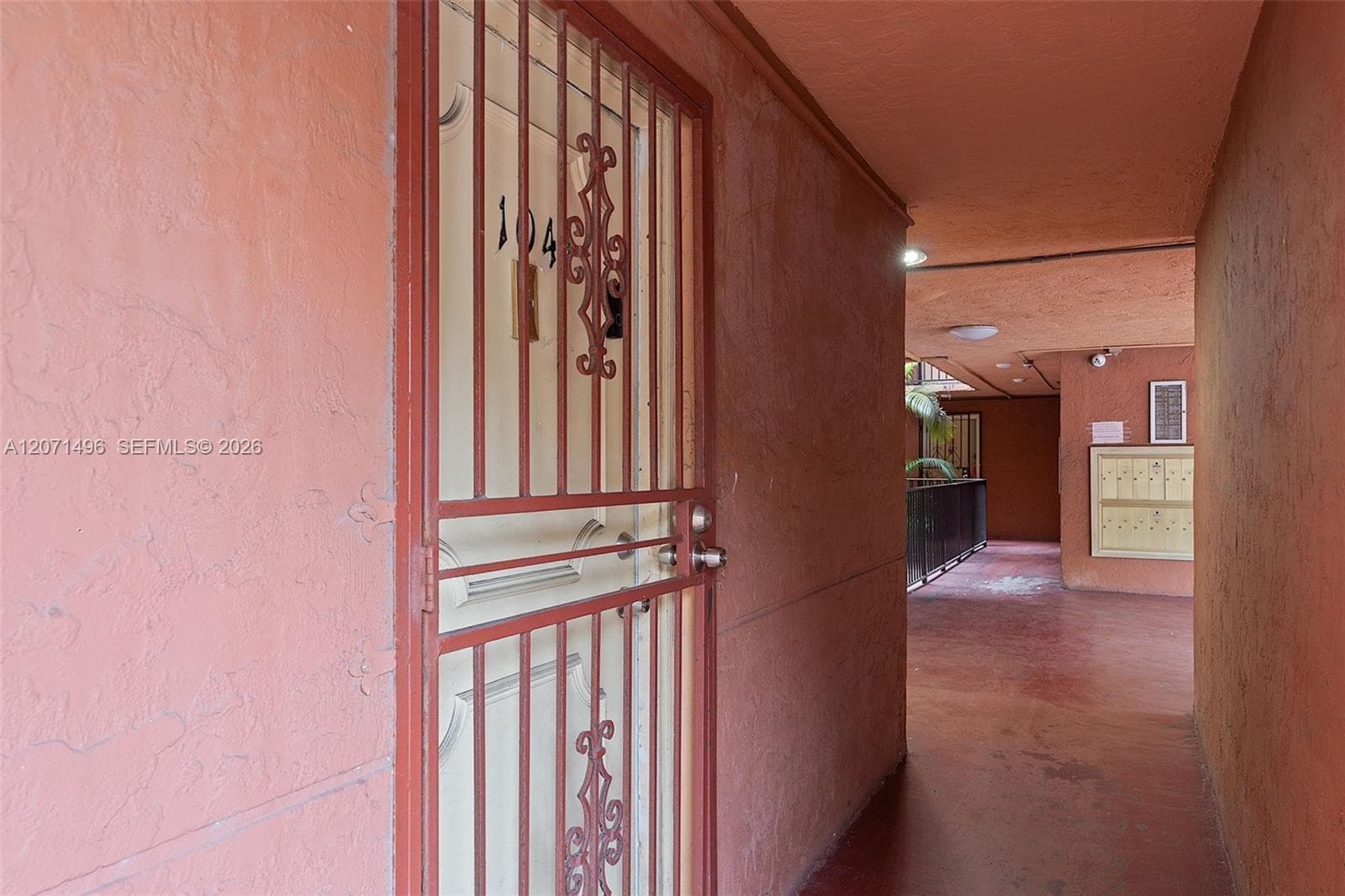 6620 W 2nd Ct # 104, Hialeah, FL 33012 — zdjęcie 4