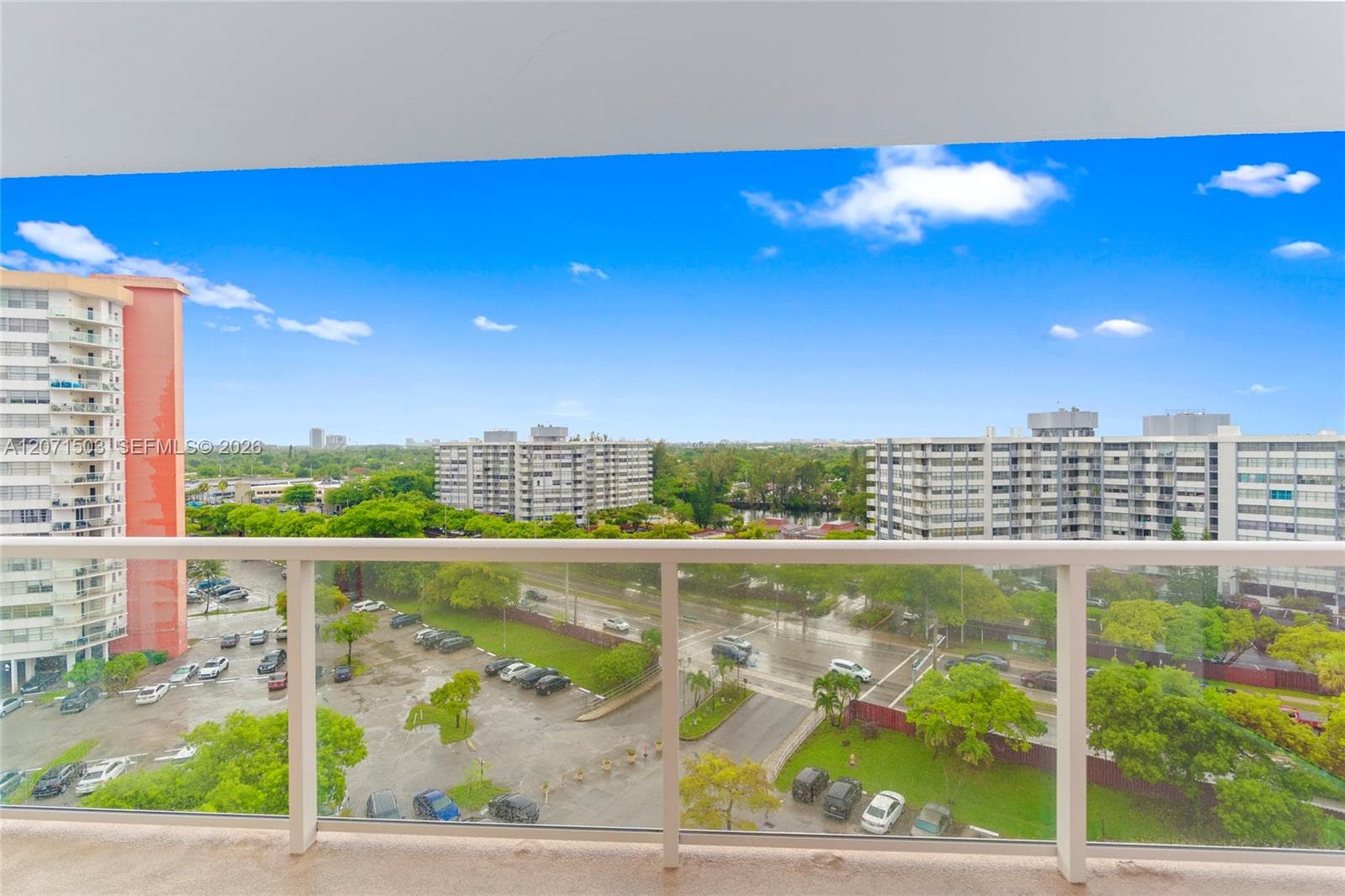 1301 NE Miami Gardens Dr # 1025W, Miami, FL 33179 — zdjęcie 3