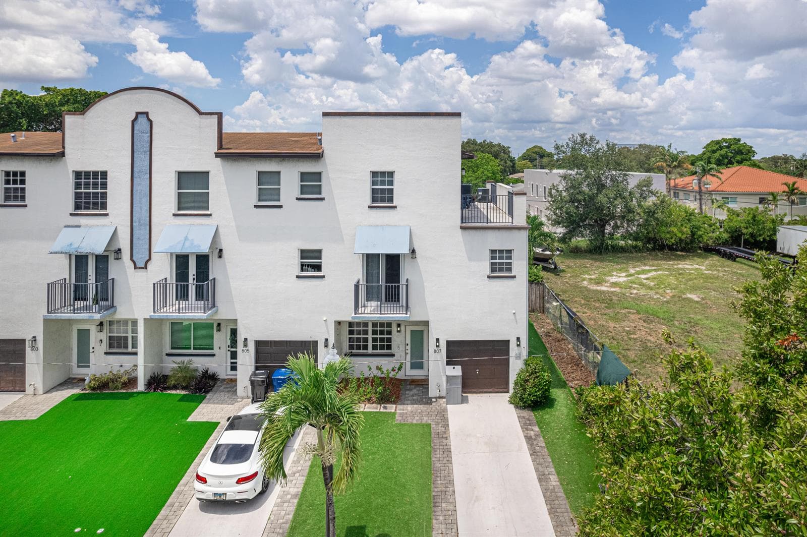 807 NW 1ST Avenue, Fort Lauderdale, FL 33311 — zdjęcie 3