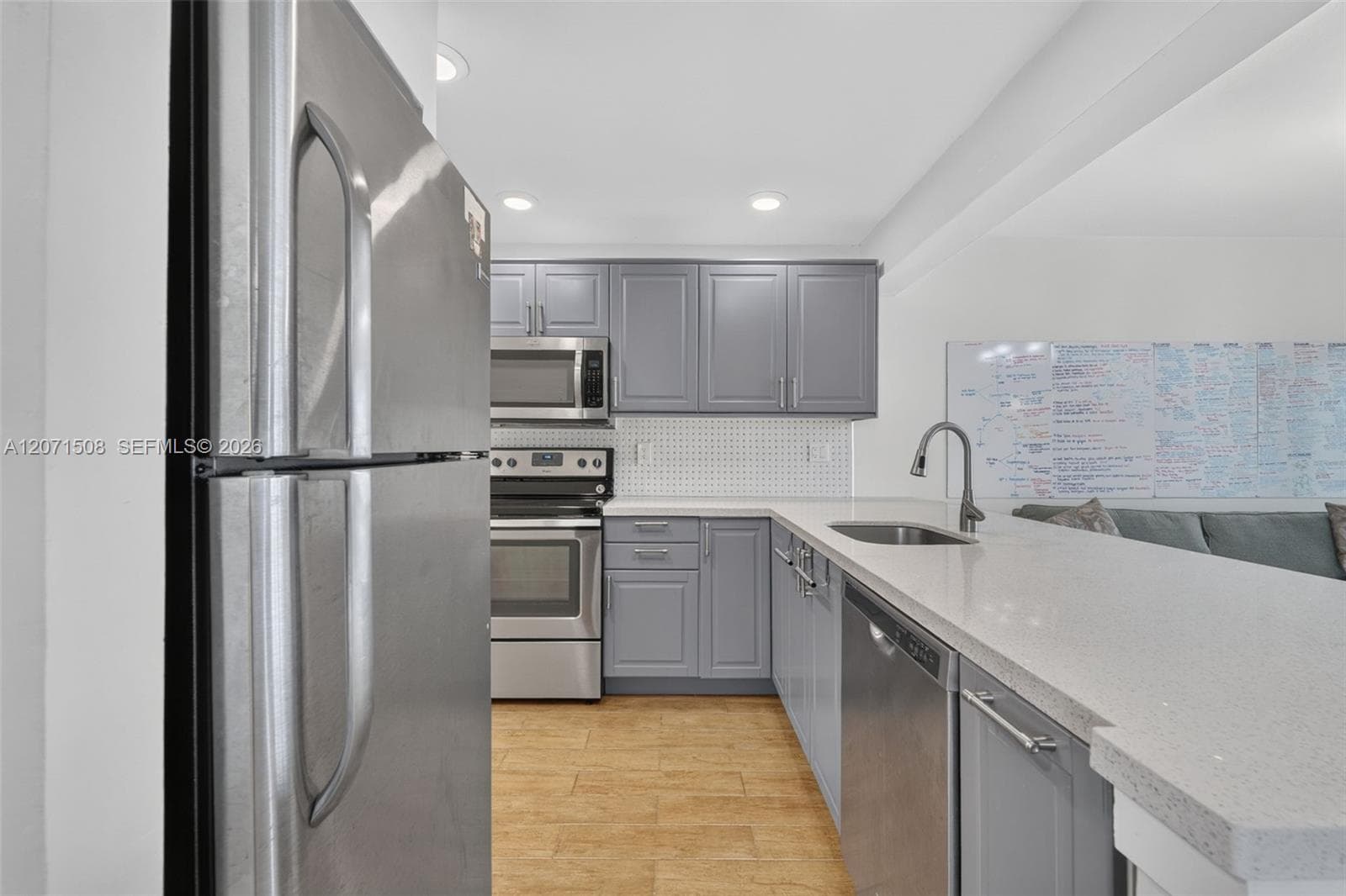 9440 Poinciana Pl # 302, Davie, FL 33324 — zdjęcie 3
