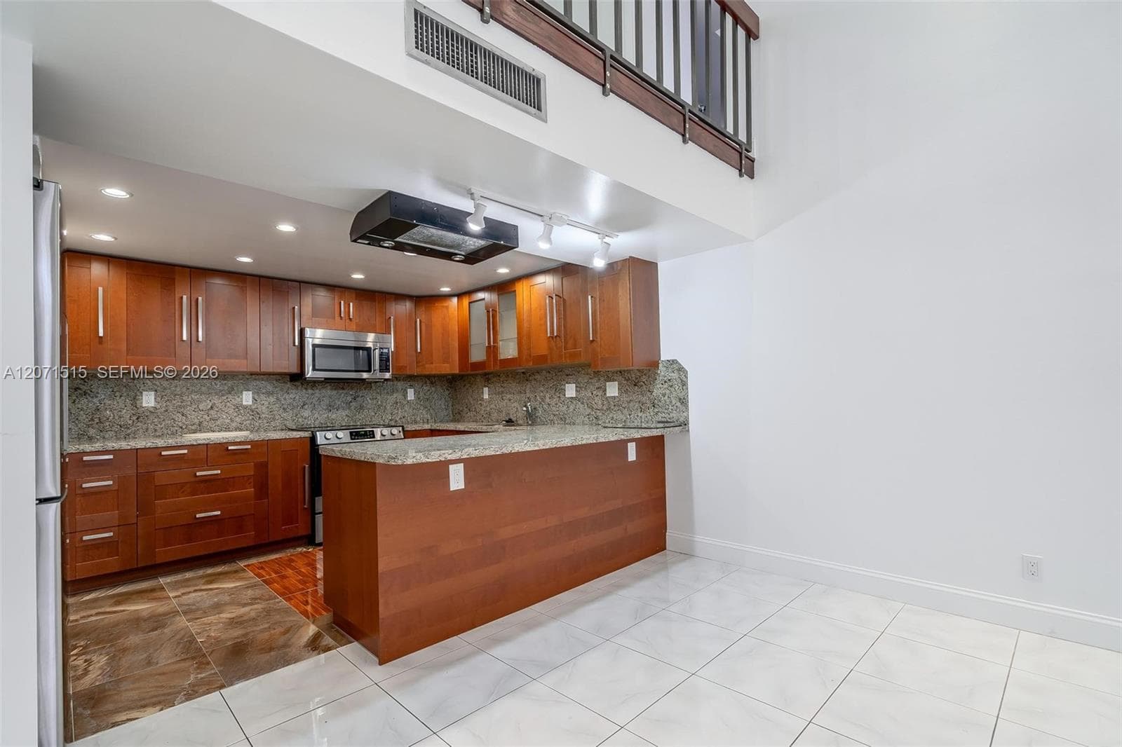 20347 W Country Club Dr # TH15, Aventura, FL 33180 — zdjęcie 2