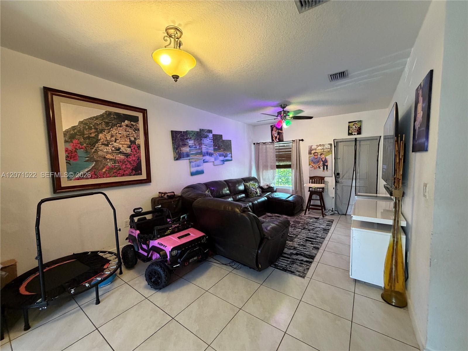 548 NE 5th Way, Florida City, FL 33034 — zdjęcie 2