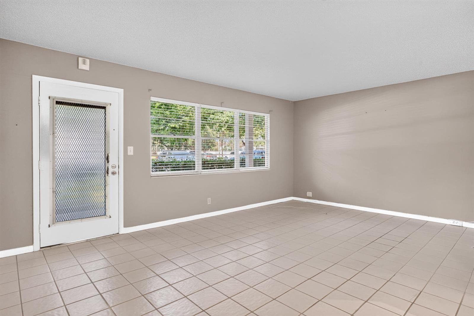 2002 Granada Drive # E1, Coconut Creek, FL 33066 — zdjęcie 5