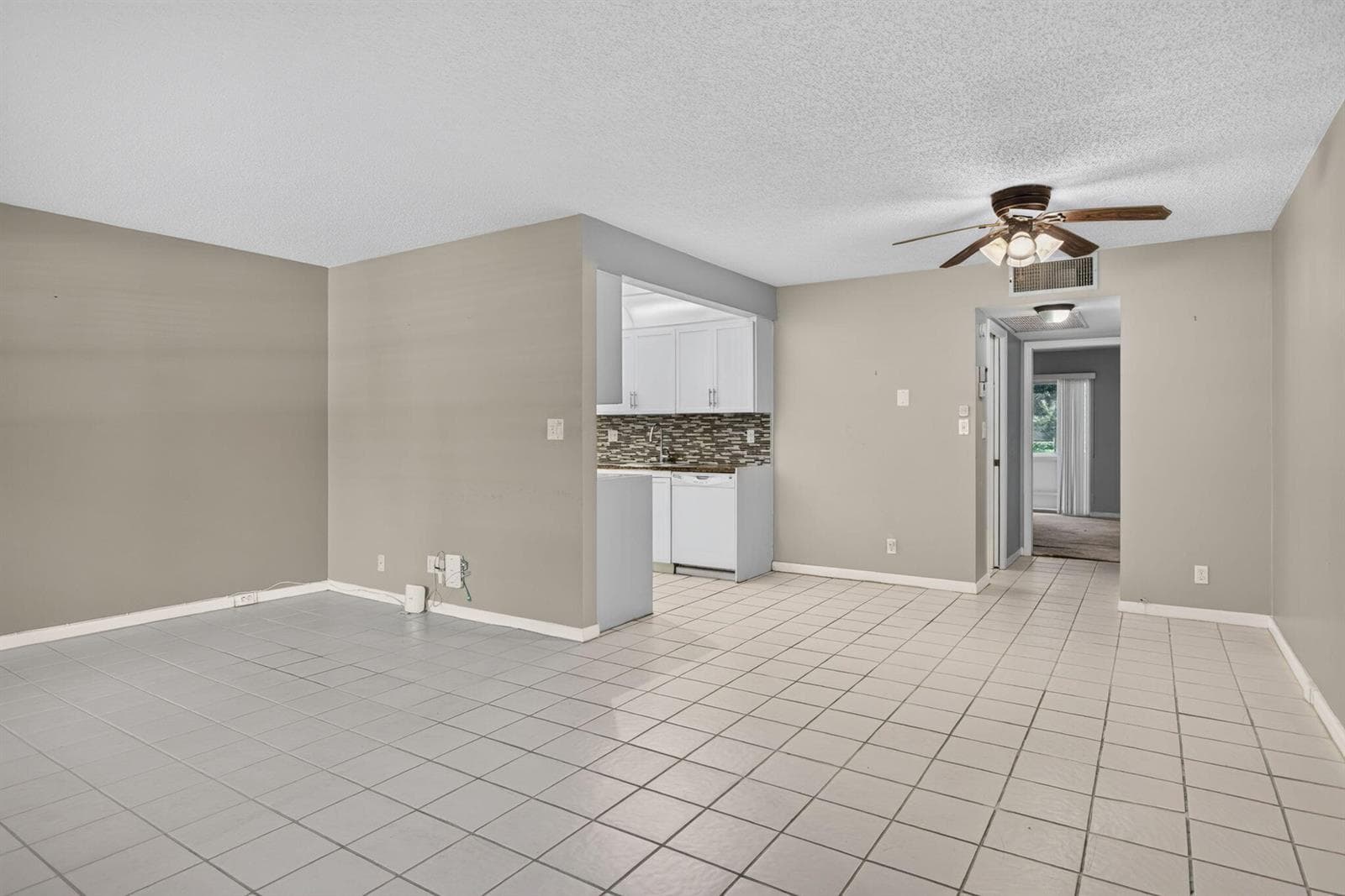 2002 Granada Drive # E1, Coconut Creek, FL 33066 — zdjęcie 4