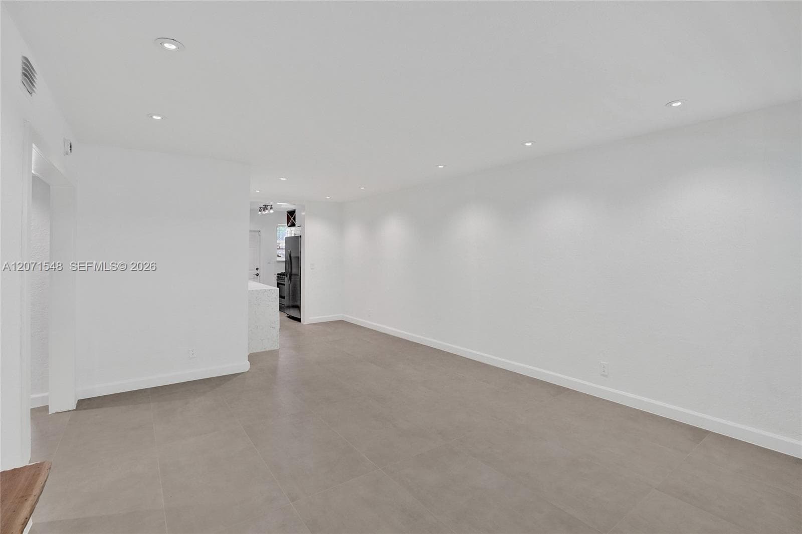 350 S Shore Dr # 12, Miami Beach, FL 33141 — zdjęcie 2