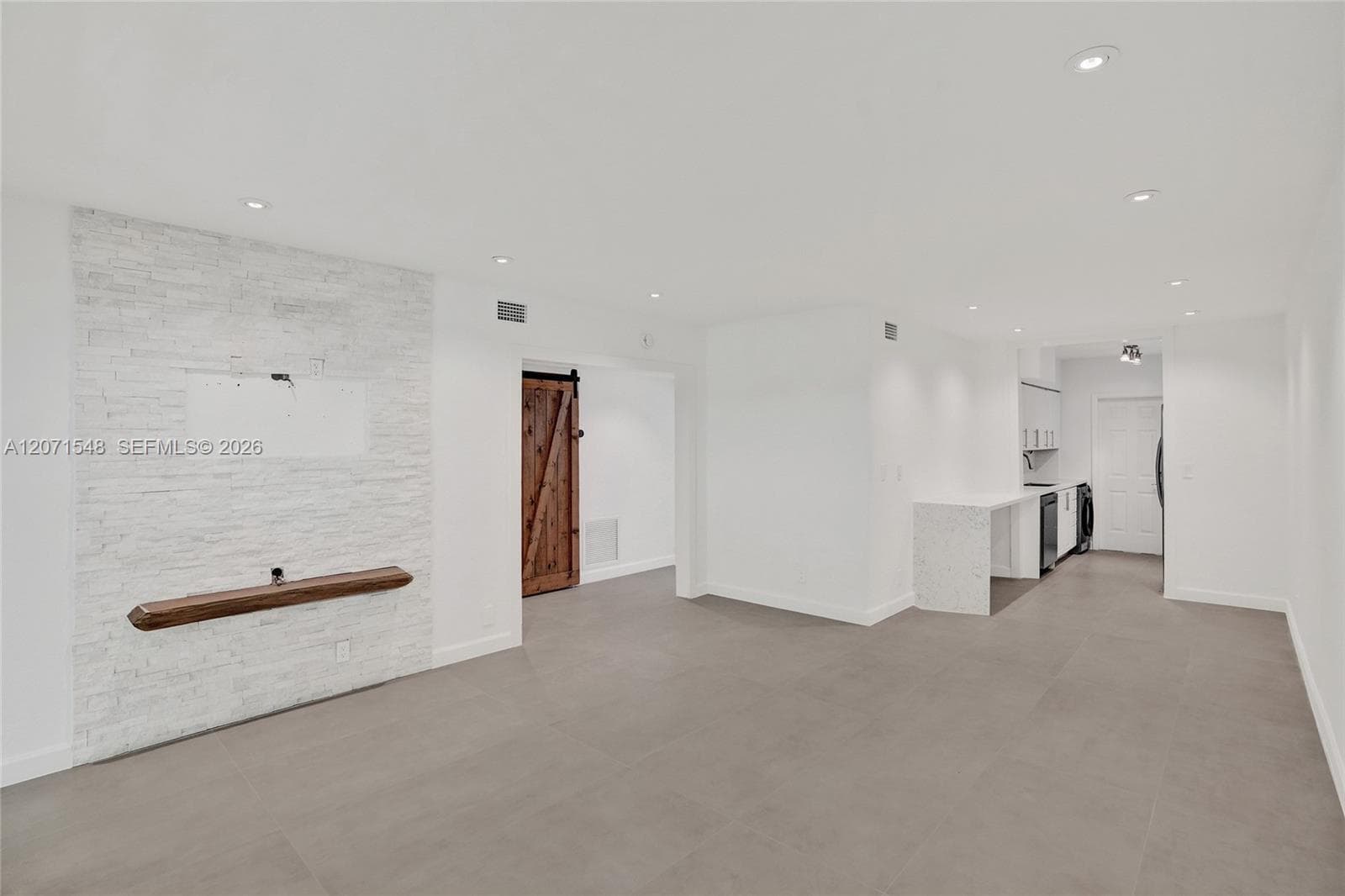 350 S Shore Dr # 12, Miami Beach, FL 33141 — zdjęcie 3