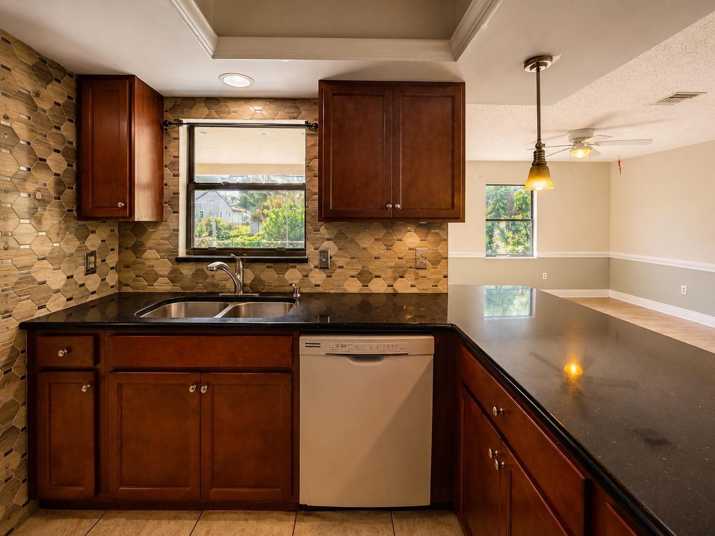 342 NW CURTIS Street, Port St. Lucie, FL 34983 — zdjęcie 5