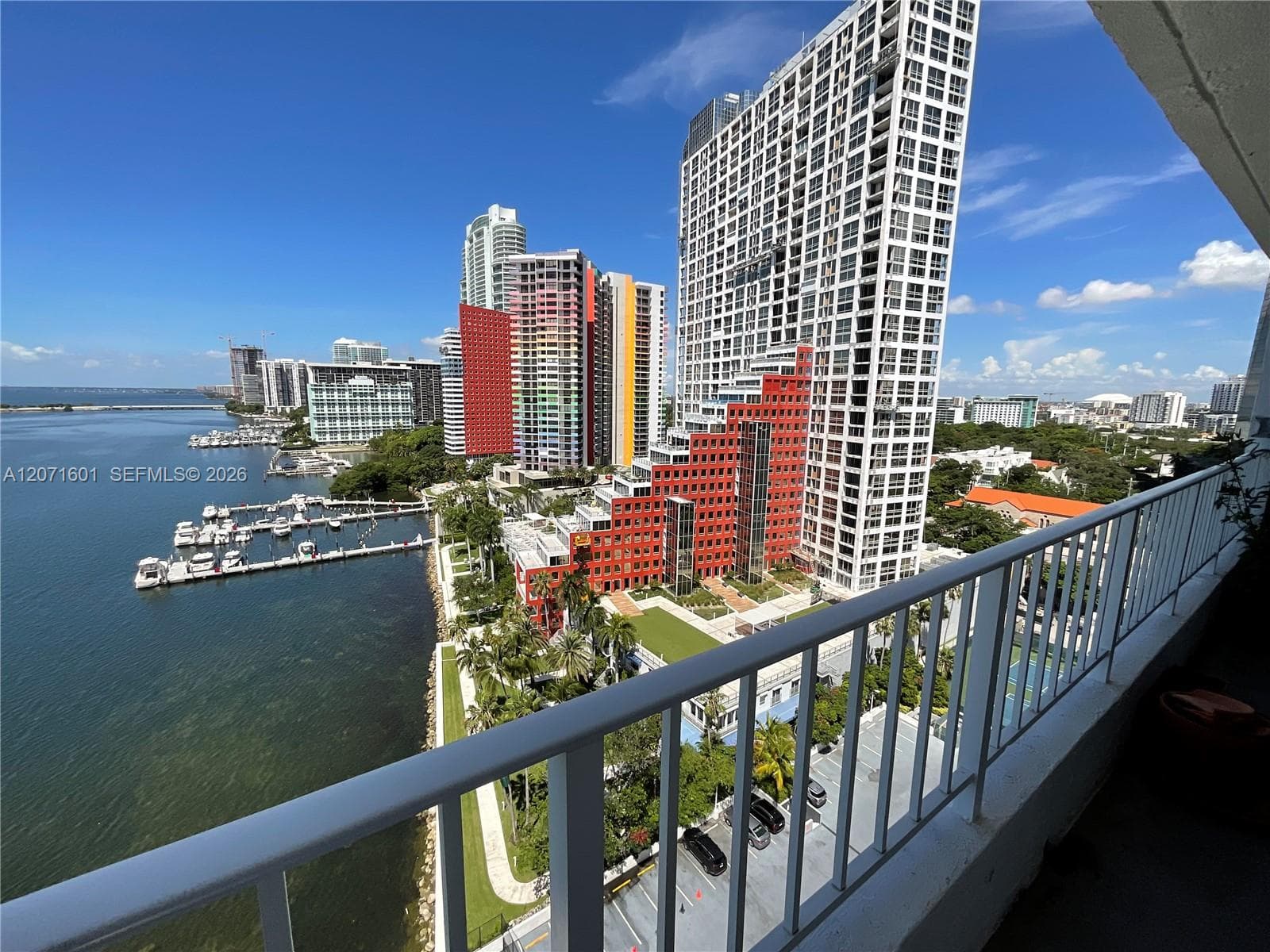 Brickell Harbour — zdjęcie 4