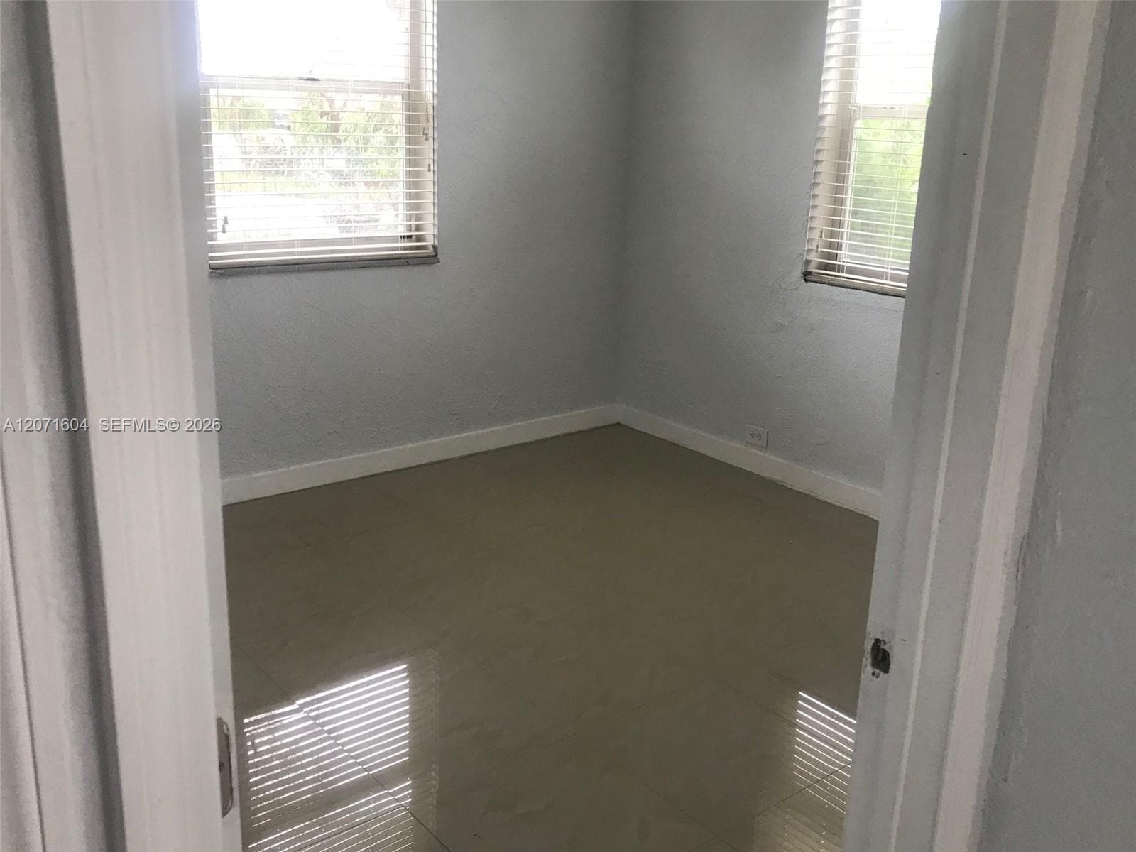 21625 SW 109th Ave, Miami, FL 33170 — zdjęcie 5