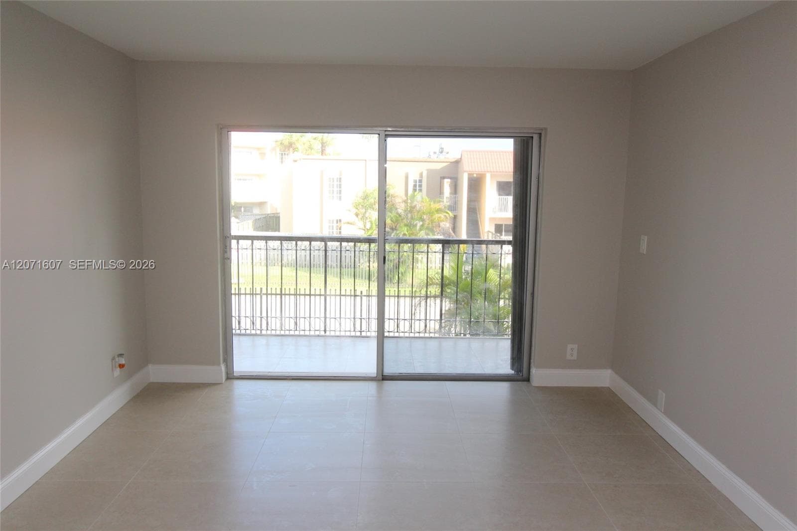 8005 Lake Dr # 212, Doral, FL 33166 — zdjęcie 5