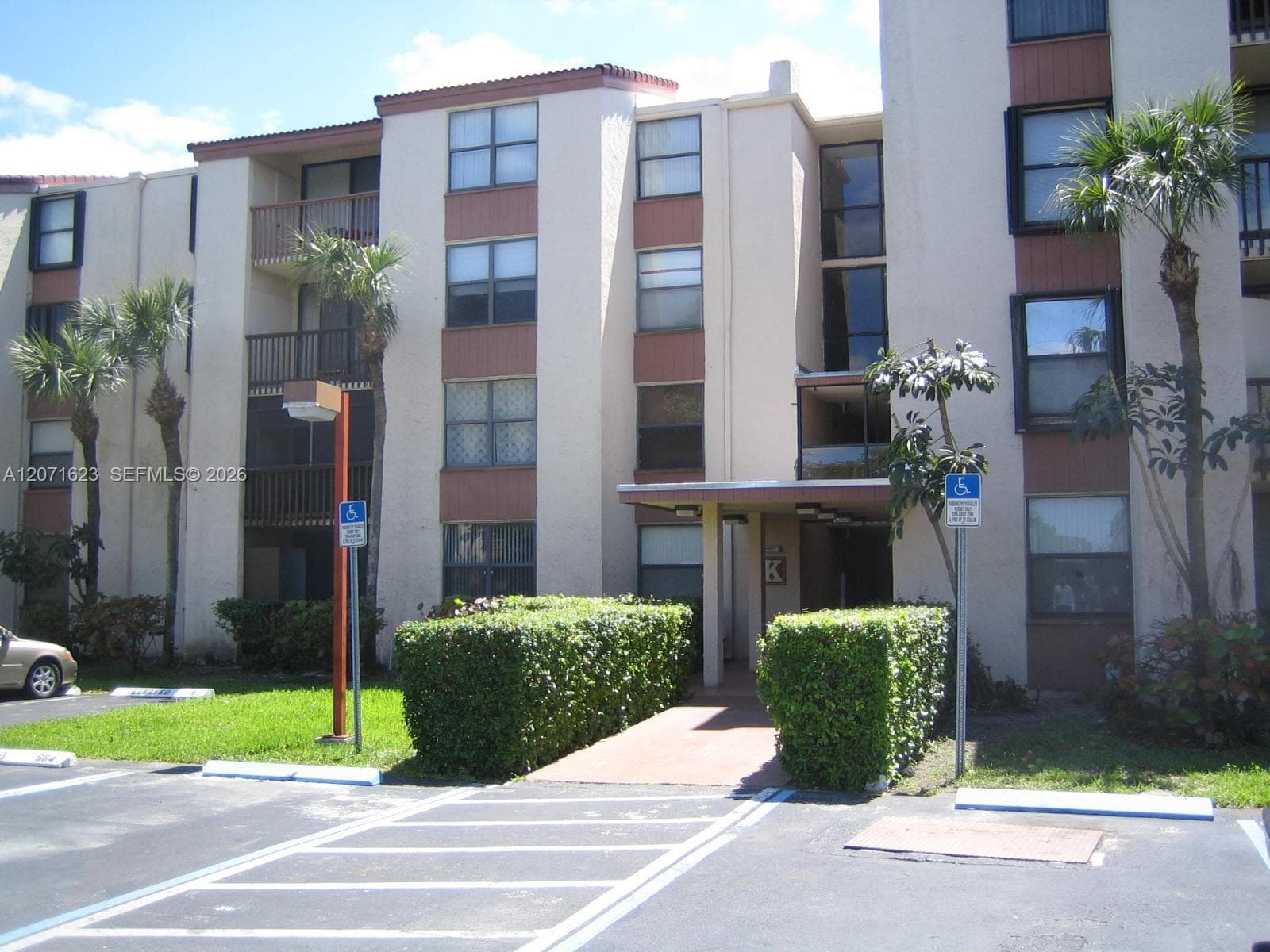 14525 N KENDALL DR # J-408, Miami, FL 33196