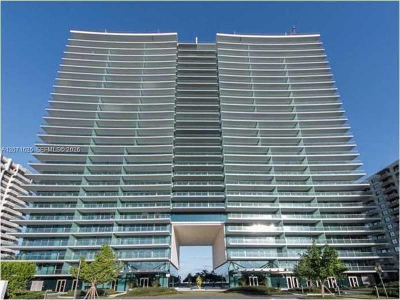 10201 Collins Ave # 805, Bal Harbour, FL 33154 — zdjęcie 2
