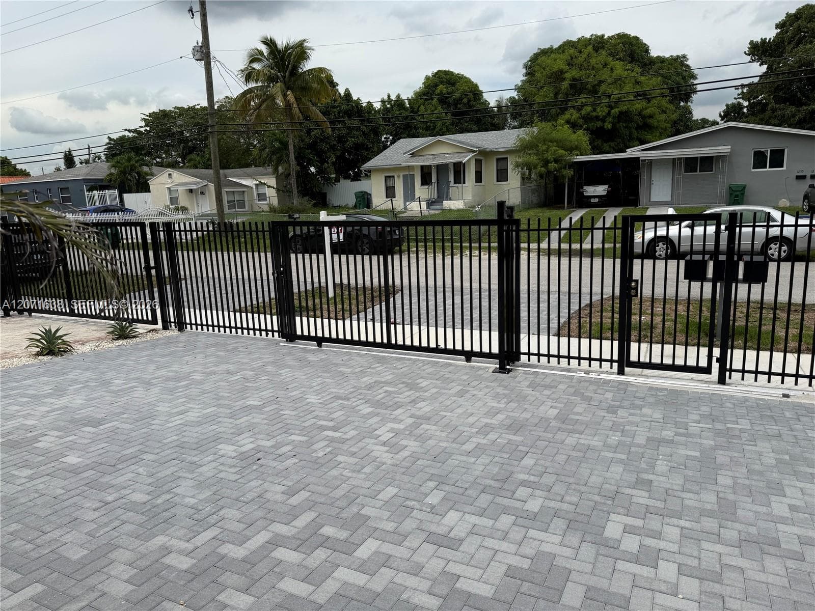 1256 NE 110th Ter, Miami, FL 33161 — zdjęcie 5