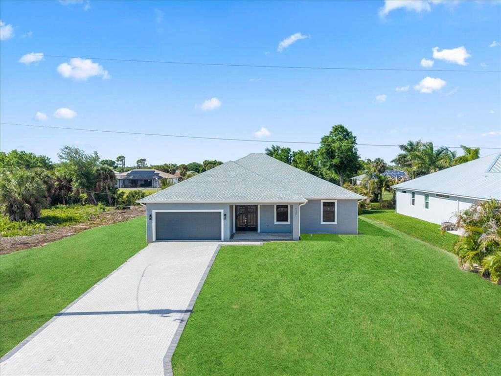7427 SEA MIST Drive, Port Charlotte, FL 33981 — zdjęcie 3