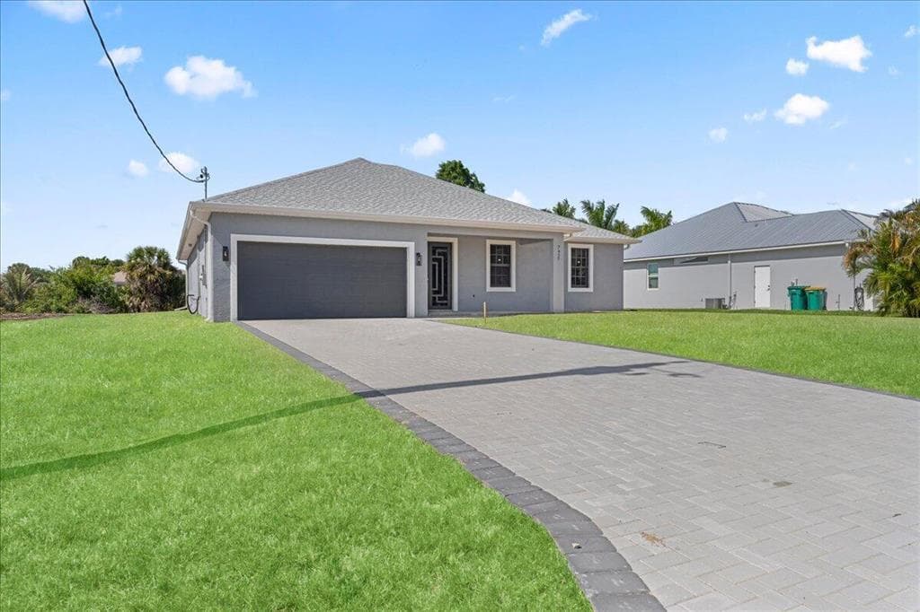 7427 SEA MIST Drive, Port Charlotte, FL 33981 — zdjęcie 5