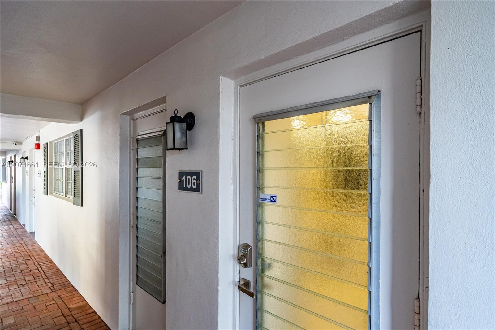 455 Paradisee Isle Blvd # 106, Hallandale Beach, FL 33009 — zdjęcie 3