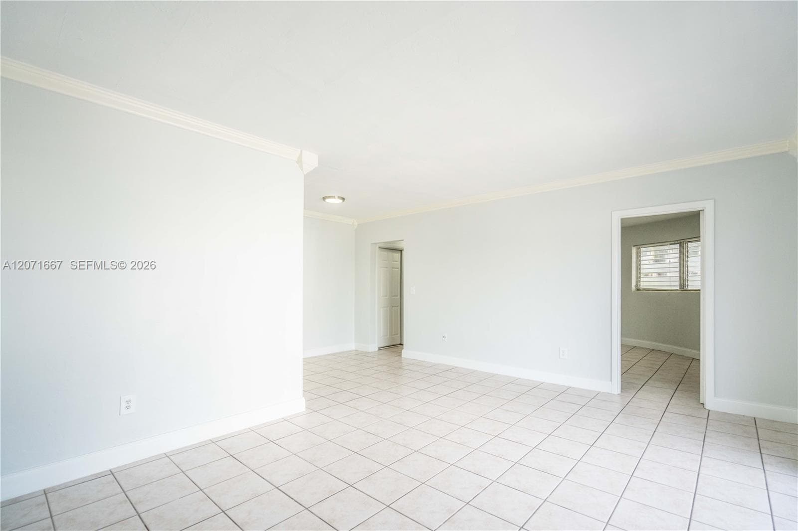 7640 Carlyle Ave # 7A, Miami Beach, FL 33141 — zdjęcie 3
