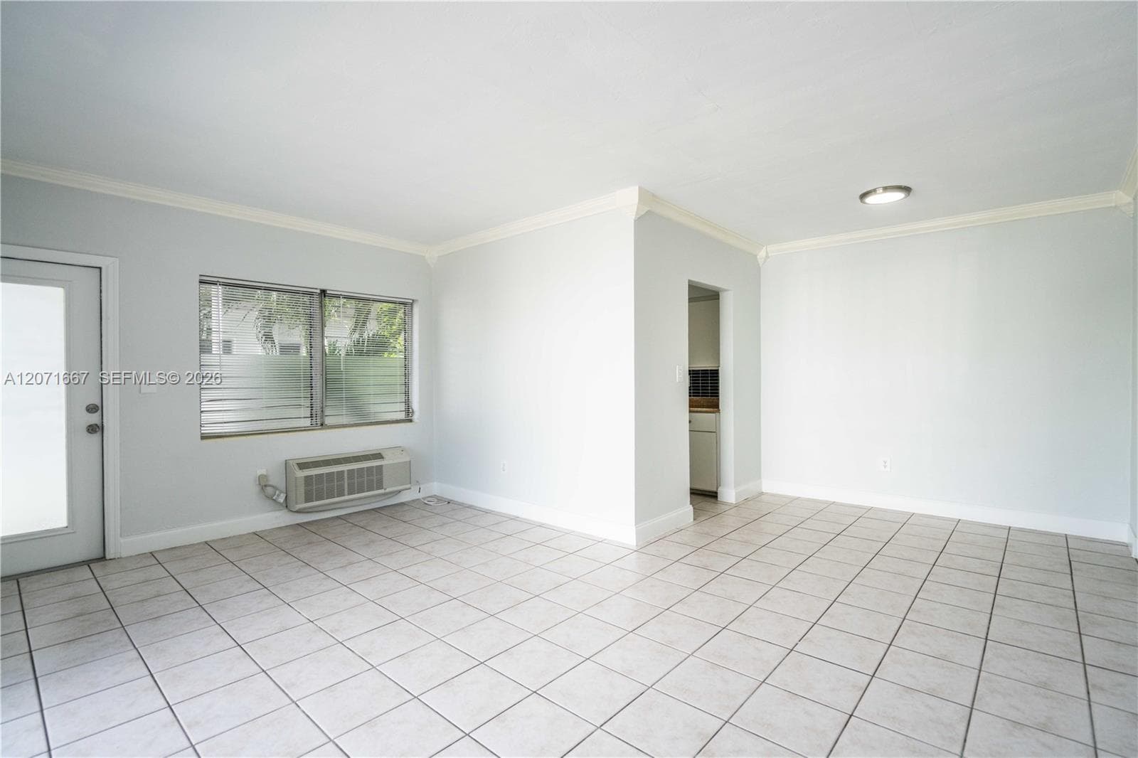 7640 Carlyle Ave # 7A, Miami Beach, FL 33141 — zdjęcie 4
