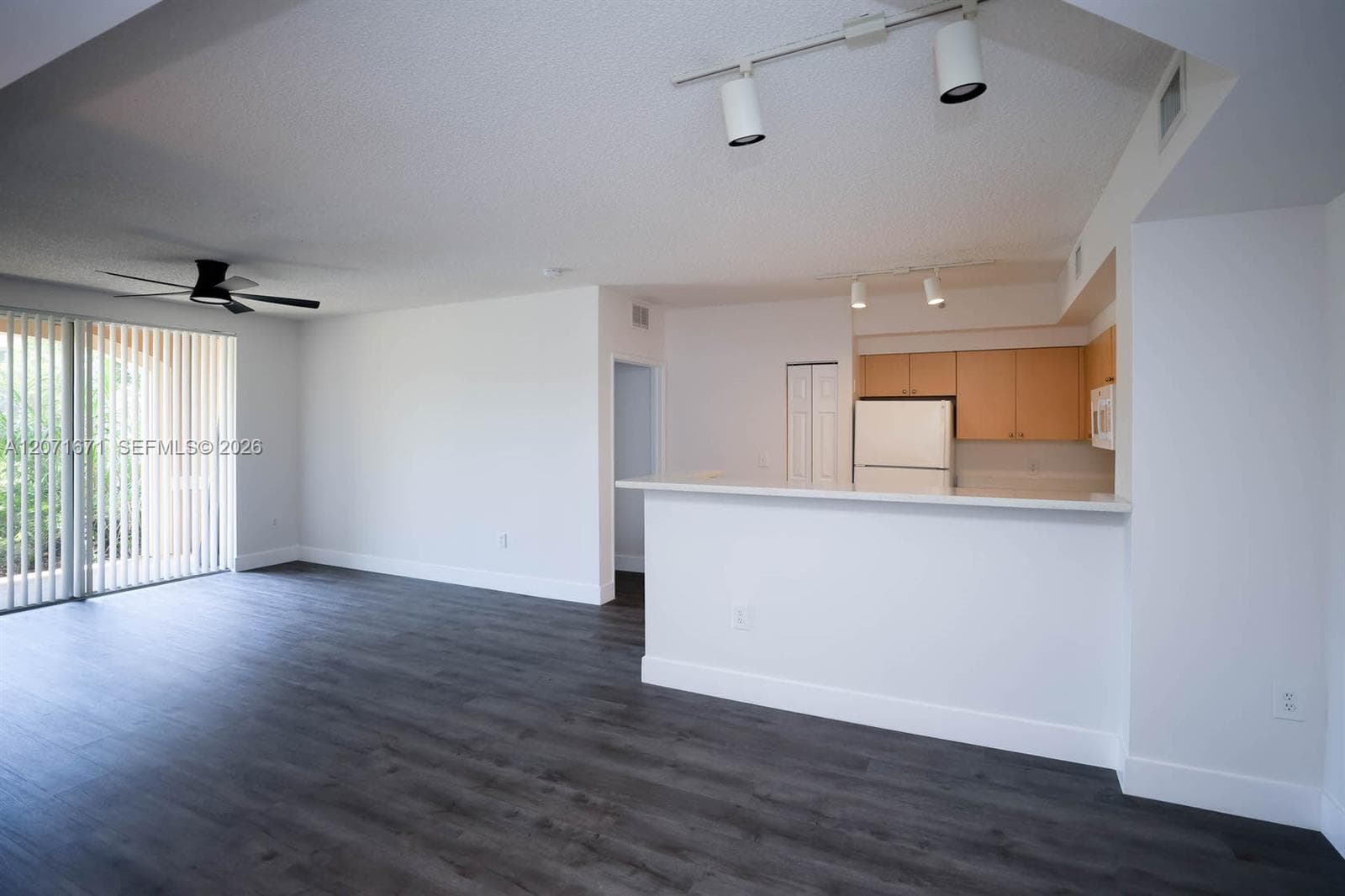 8050 N Nob Hill Rd # 106, Tamarac, FL 33321 — zdjęcie 3