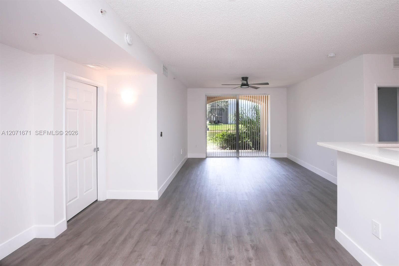 8050 N Nob Hill Rd # 106, Tamarac, FL 33321