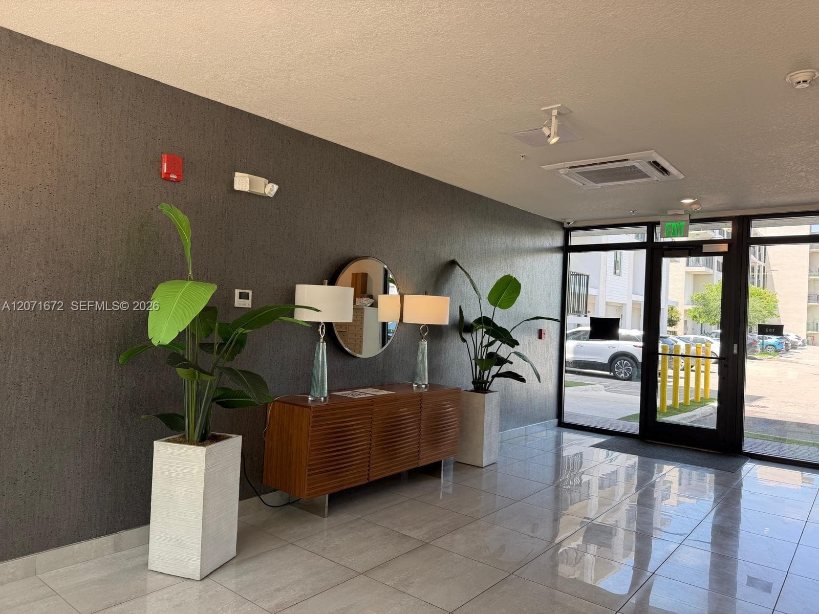 8201 NW 41st St # D-302, Doral, FL 33166 — zdjęcie 5