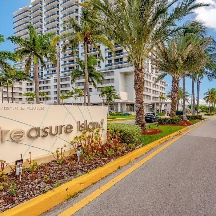 1801 S treasure dr # 302, Miami Beach, FL 33141 — zdjęcie 2
