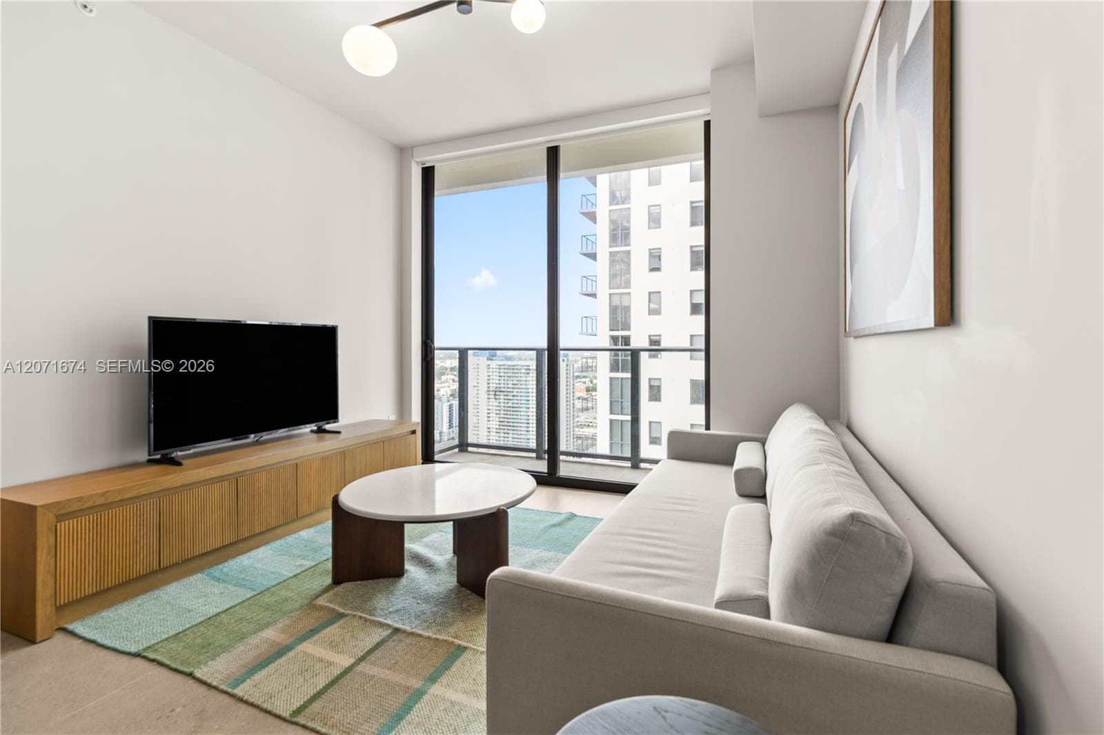 11 NE 6 ST # 3213, Miami, FL 33132 — zdjęcie 2