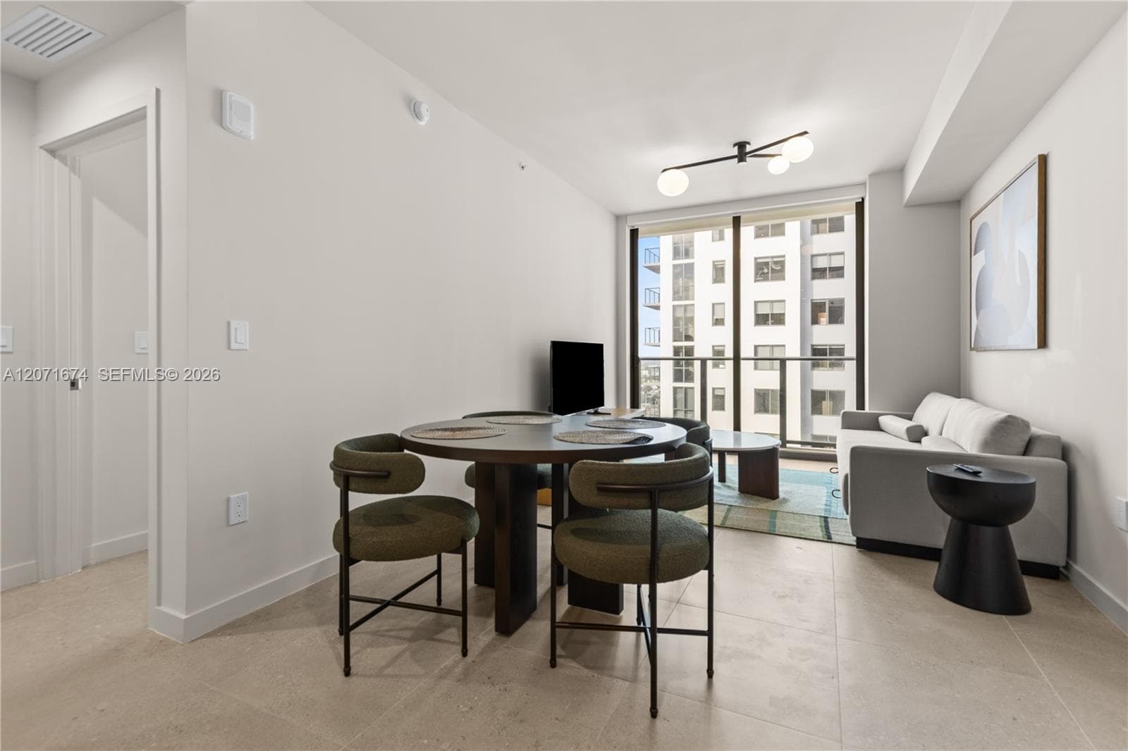 11 NE 6 ST # 3213, Miami, FL 33132 — zdjęcie 5