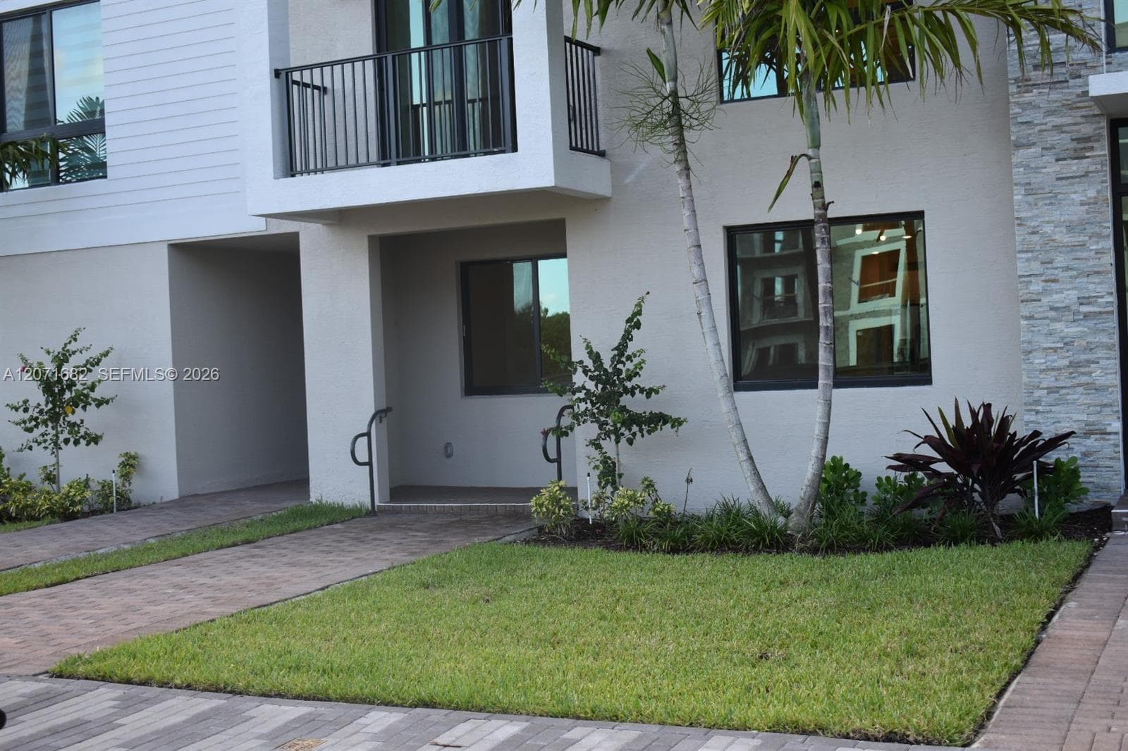 4640 NW 84 # 16, Doral, FL 33166 — zdjęcie 2